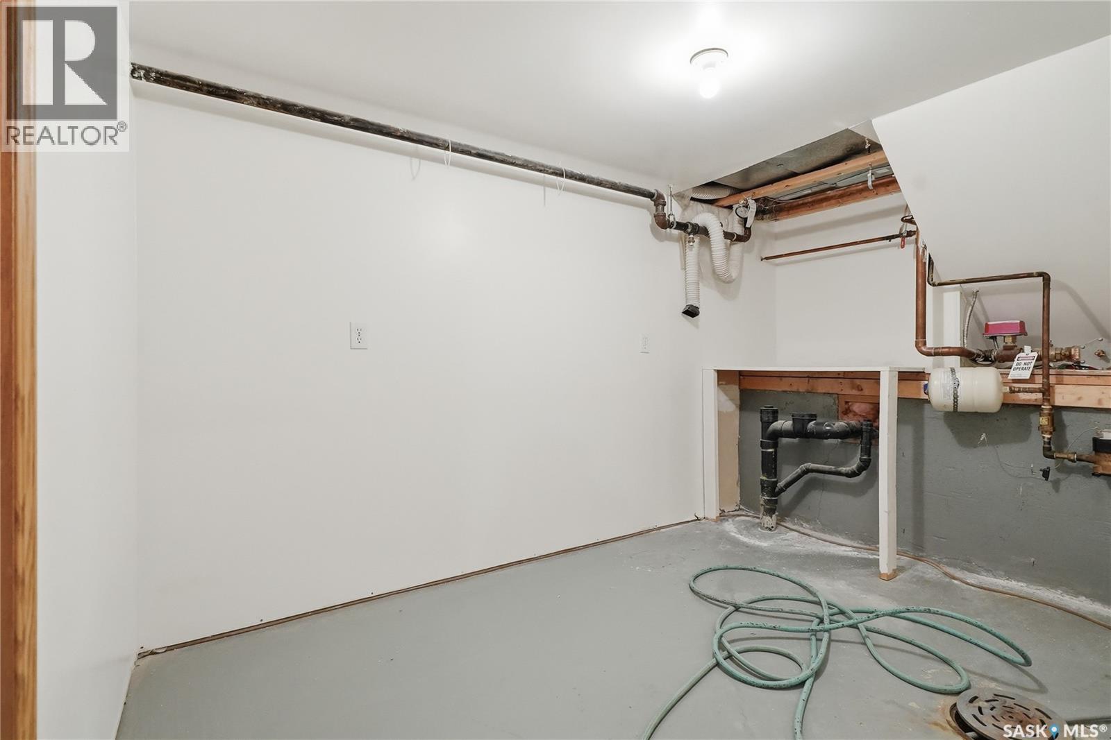 807 115th Street E, Saskatoon, Saskatchewan  S7N 3W5 - Photo 48 - SK034036