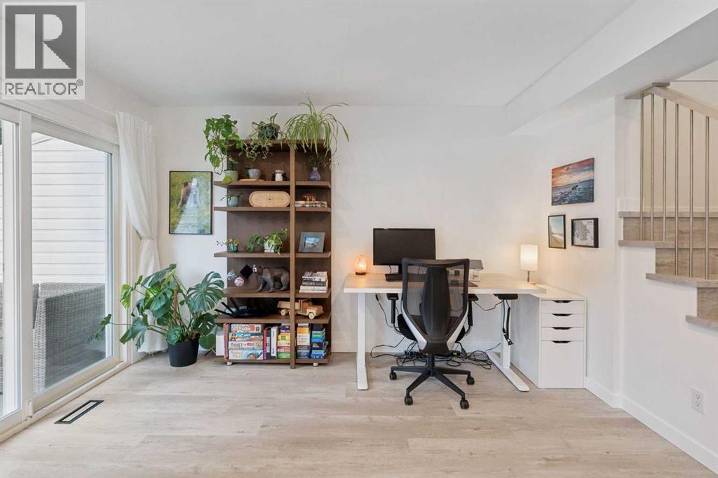 92 Scenic Gardens Nw, Calgary, Alberta  T3L 1Y6 - Photo 11 - A2305633