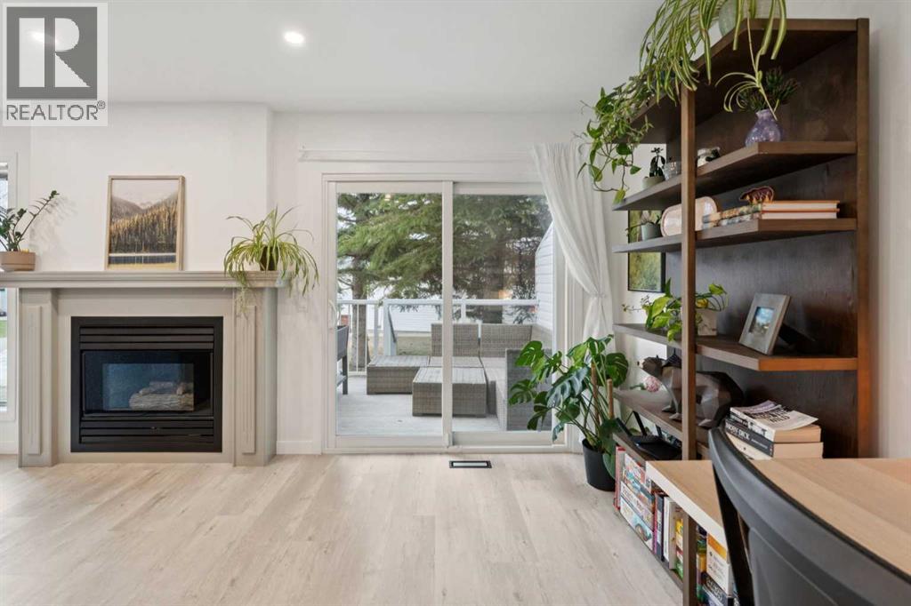 92 Scenic Gardens Nw, Calgary, Alberta  T3L 1Y6 - Photo 12 - A2305633