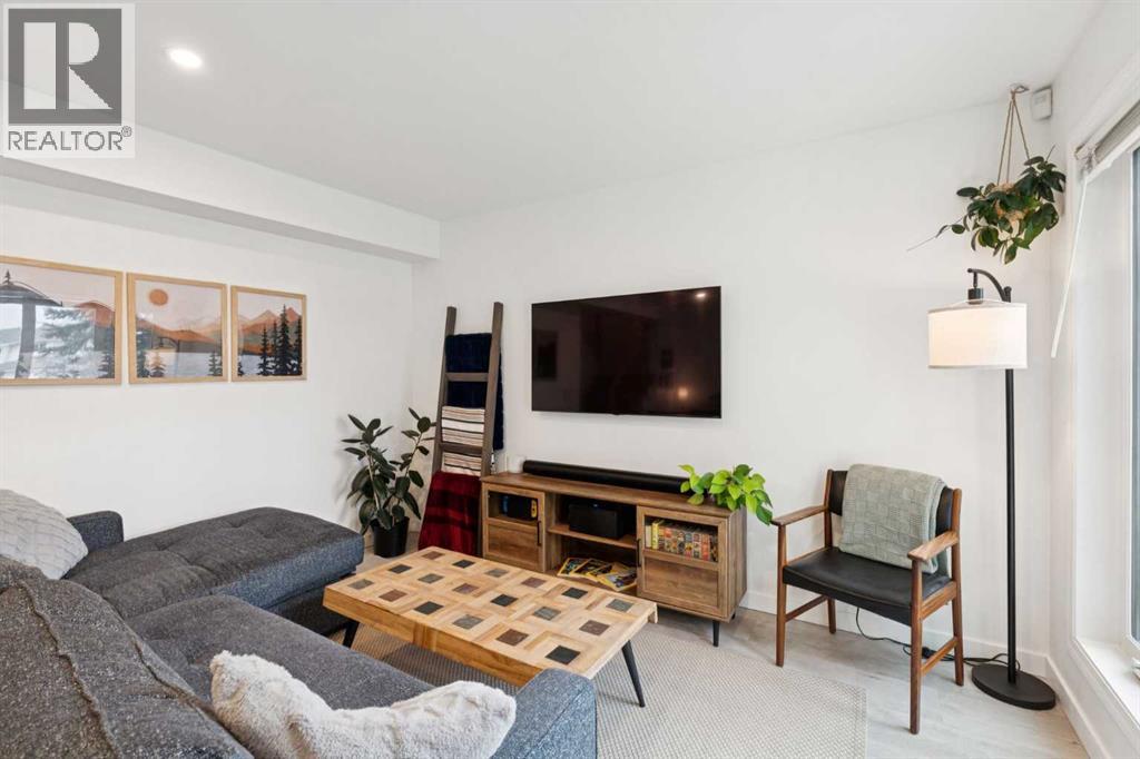 92 Scenic Gardens Nw, Calgary, Alberta  T3L 1Y6 - Photo 13 - A2305633