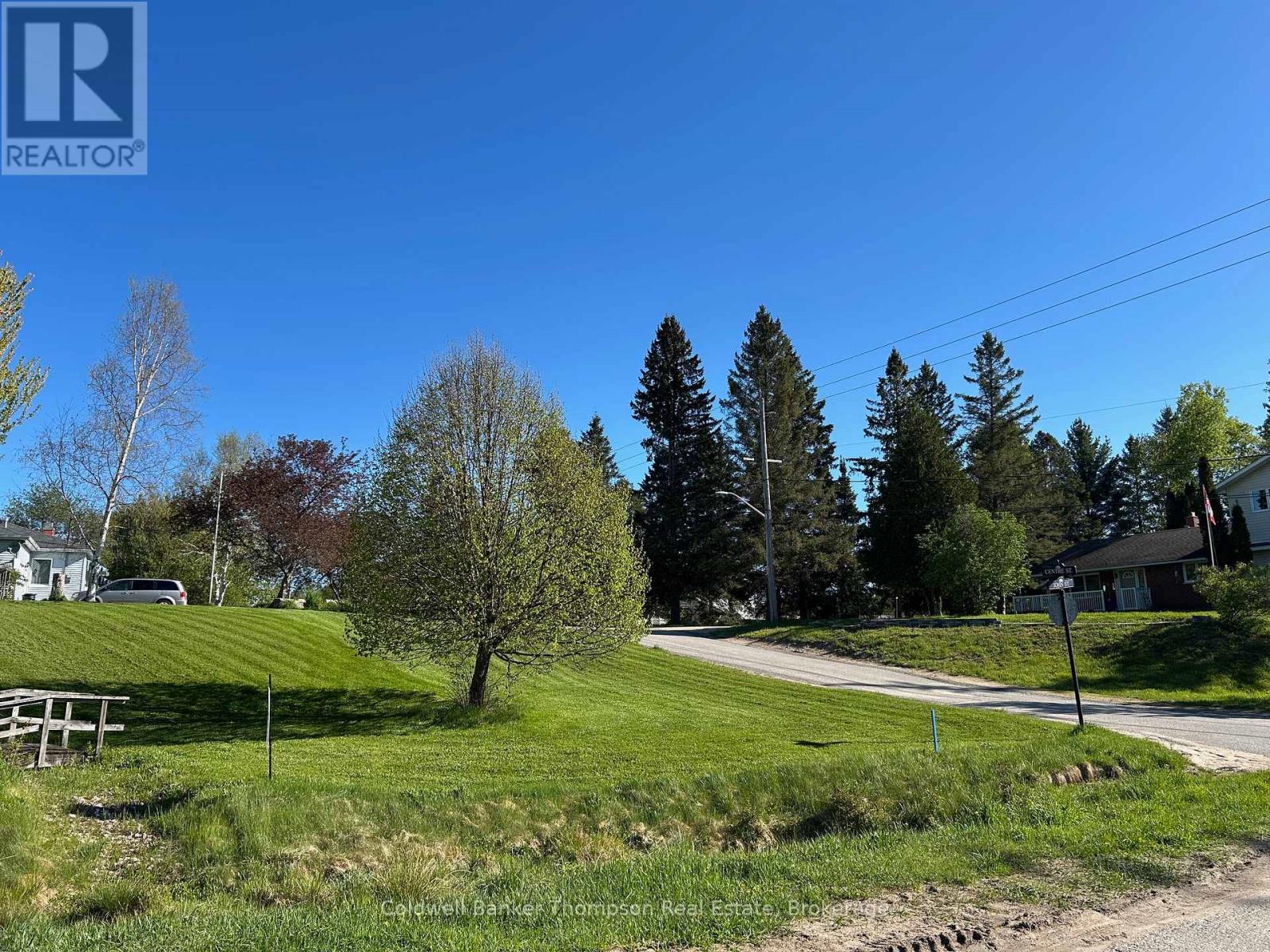 119 CENTRE STREET, Burk's Falls, Ontario