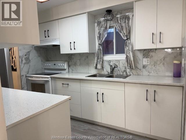 816 Dawson Road, Windsor, Ontario  N8Y 4A2 - Photo 4 - 26009417