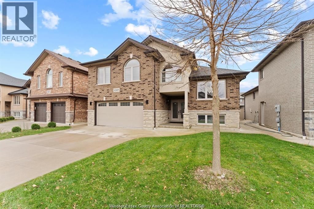 1249 Cancun, Windsor, Ontario  N9G 0B2 - Photo 2 - 26009414