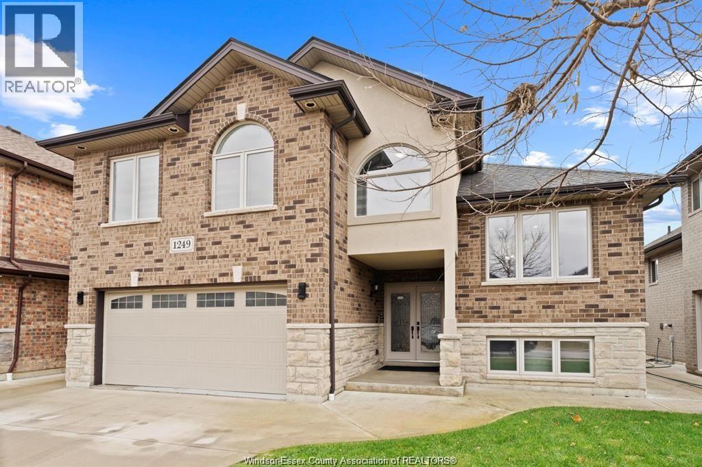 1249 Cancun, Windsor, Ontario  N9G 0B2 - Photo 3 - 26009414