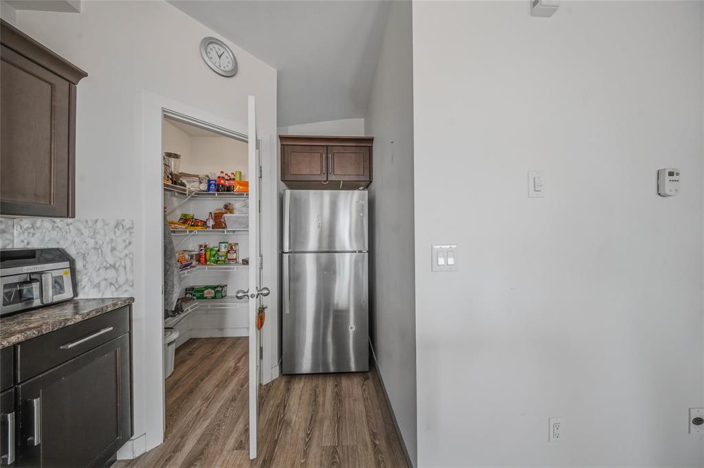 335 Old Commonwealth Path, Winnipeg, Manitoba  R2P 2X7 - Photo 10 - 202608577