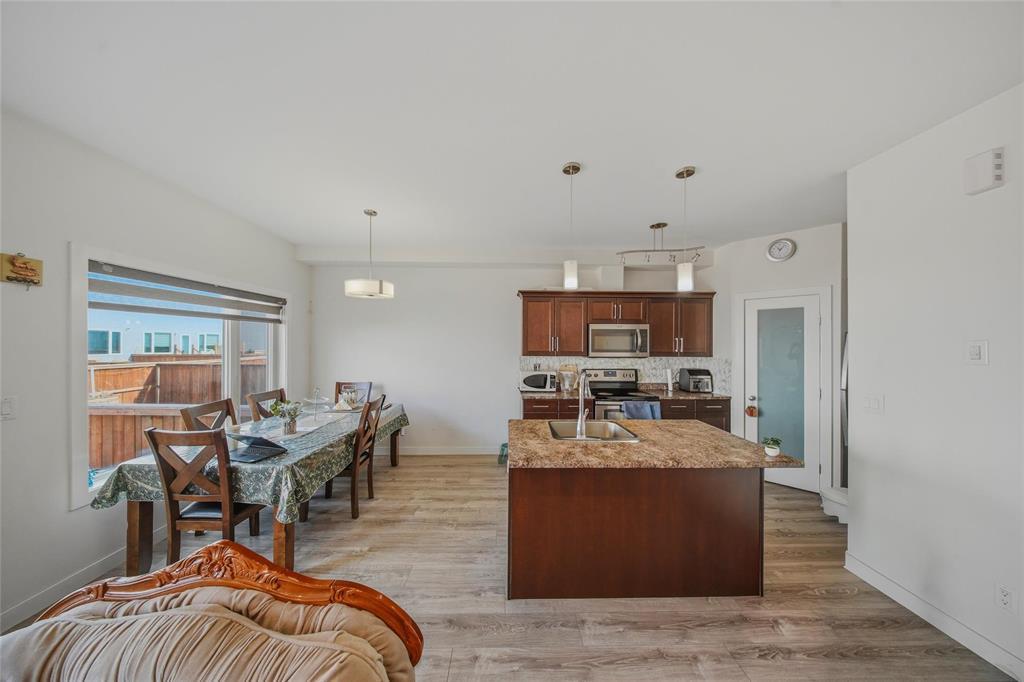 335 Old Commonwealth Path, Winnipeg, Manitoba  R2P 2X7 - Photo 13 - 202608577