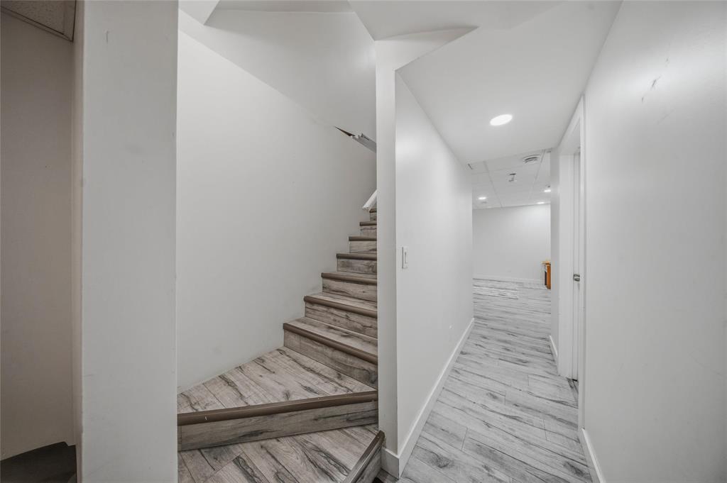 335 Old Commonwealth Path, Winnipeg, Manitoba  R2P 2X7 - Photo 25 - 202608577