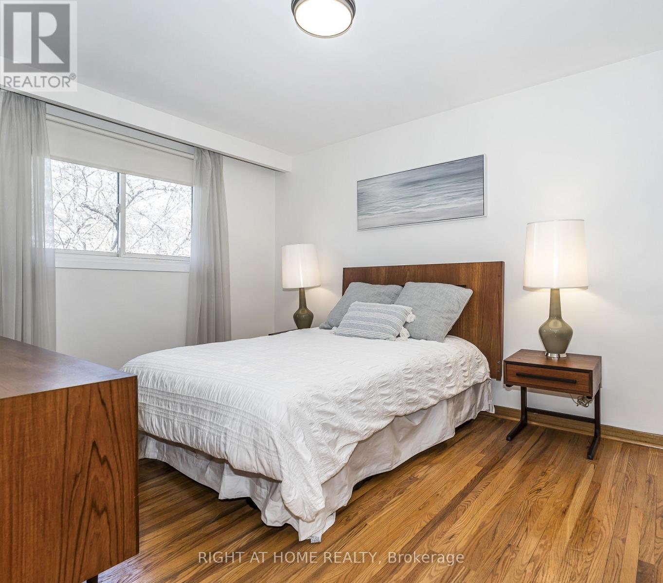 8 Mira Road, Markham (Thornhill), Ontario  L3T 2H6 - Photo 19 - N13053098