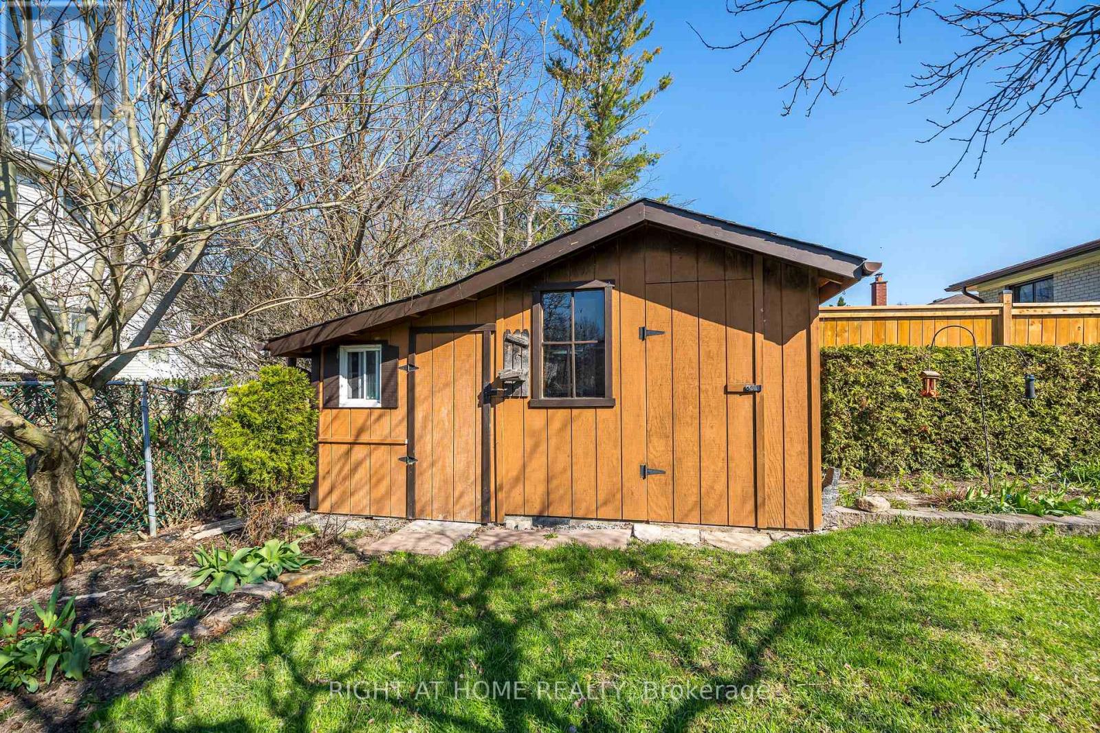 8 Mira Road, Markham (Thornhill), Ontario  L3T 2H6 - Photo 42 - N13053098