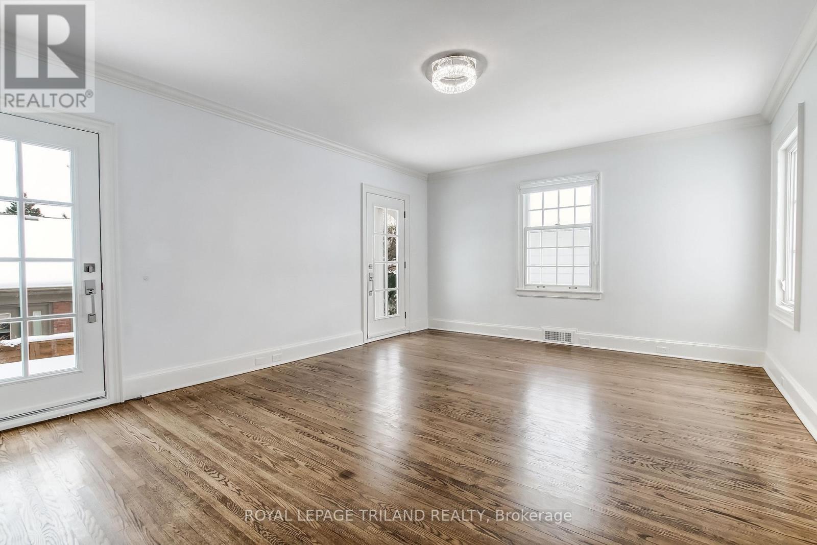 1965 Highland Heights, London South, Ontario  N6C 6C4 - Photo 24 - X12670878