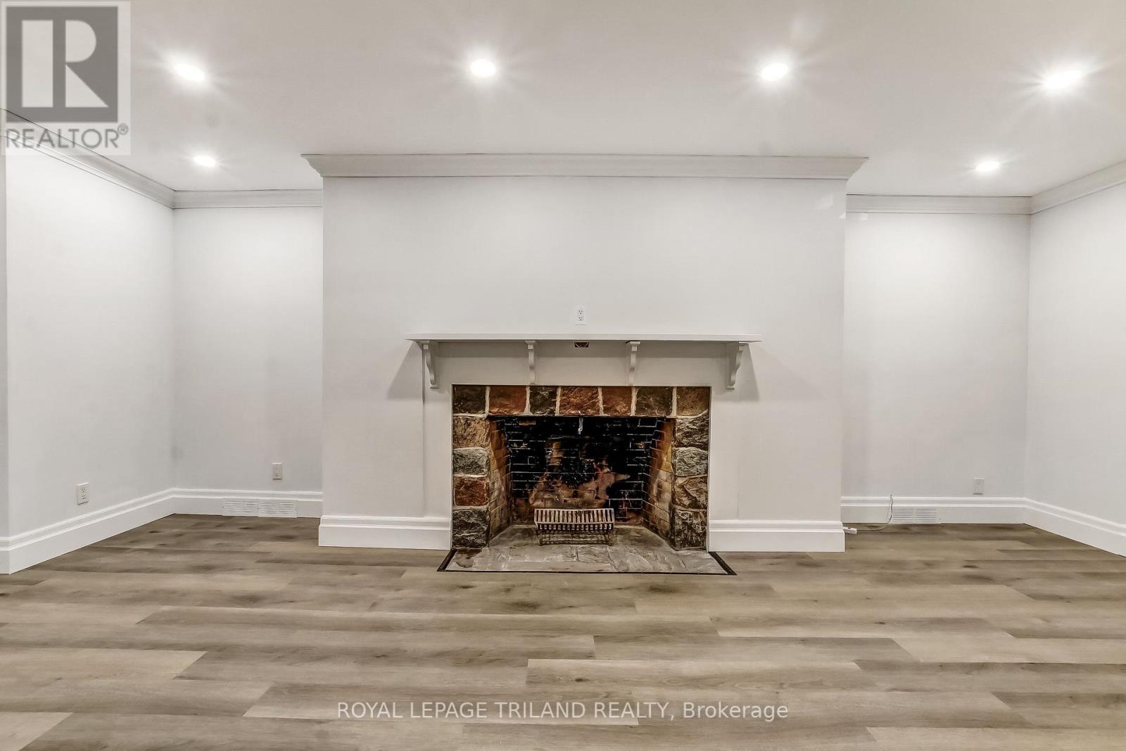 1965 Highland Heights, London South, Ontario  N6C 6C4 - Photo 34 - X12670878