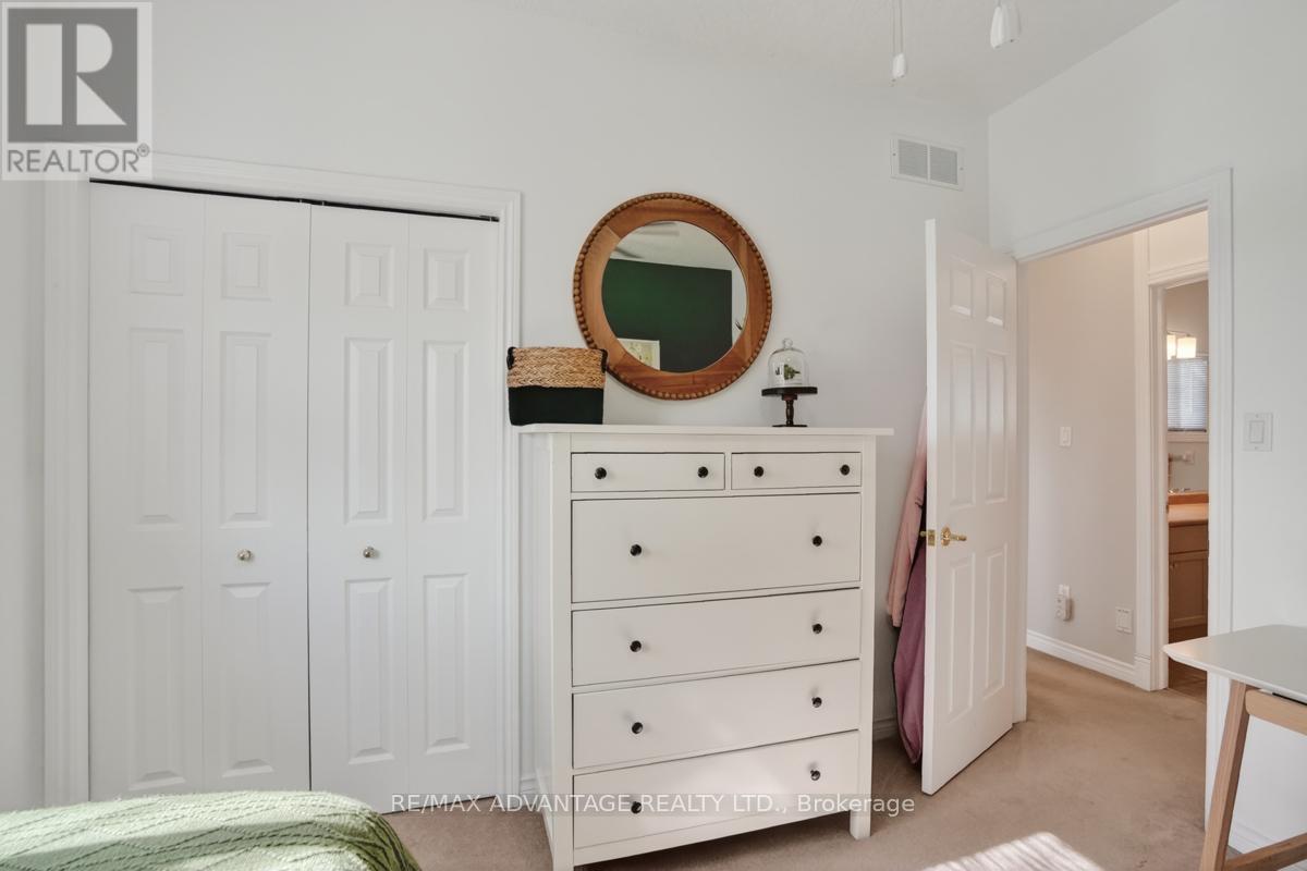 663 Thornwood Drive, London North, Ontario  N6H 5S6 - Photo 25 - X13053122