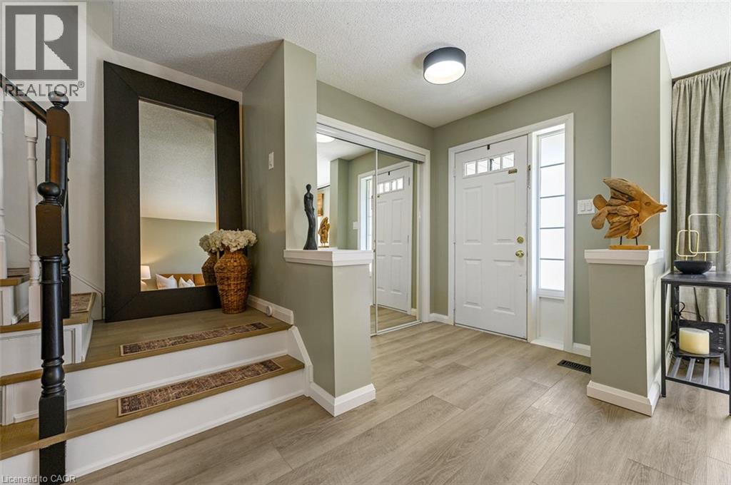 100 Manley Lane, Milton, Ontario  L9T 5N9 - Photo 2 - 40824902