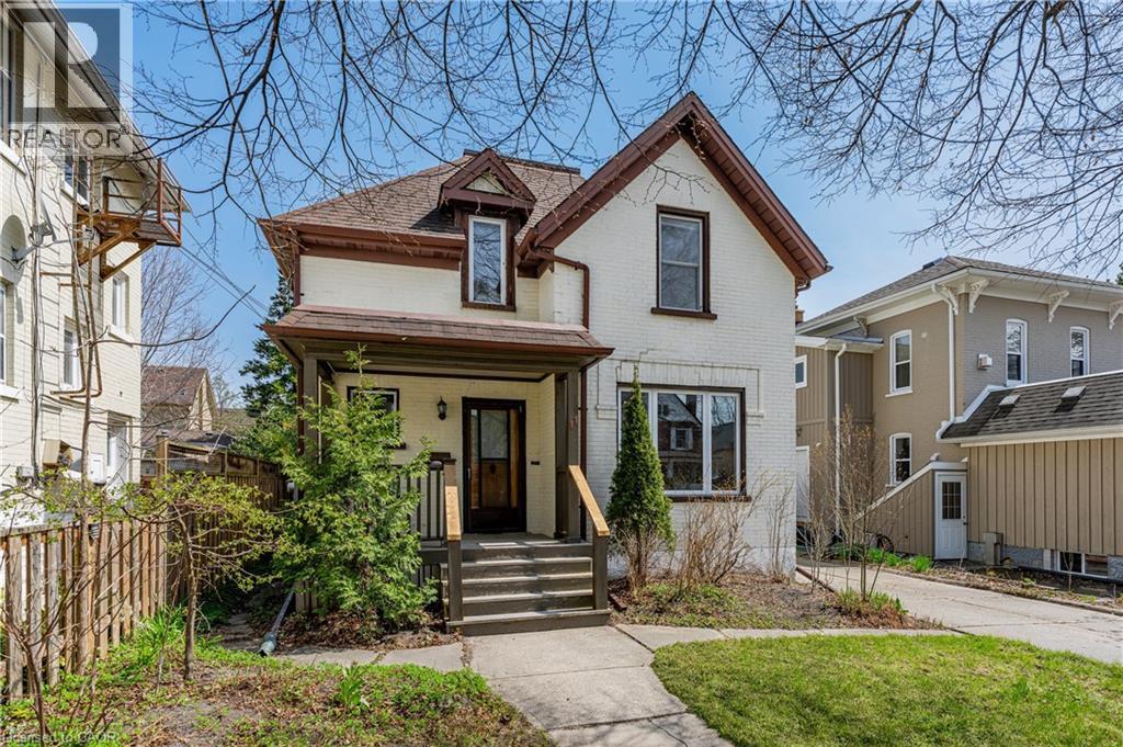 11 Heins Avenue, Kitchener, Ontario  N2G 1Z7 - Photo 4 - 40824647