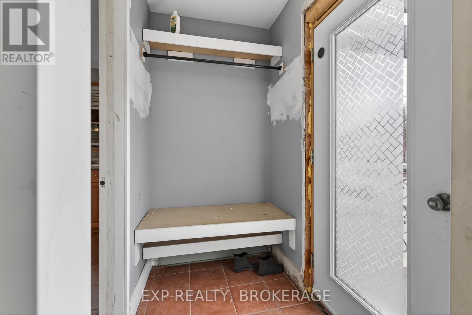 43 Carleton Street, Kingston, Ontario  K7K 4E7 - Photo 3 - X13053270