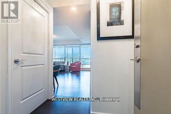 405 - 16 Brookers Lane, Toronto, Ontario  M8V 0A5 - Photo 2 - W13053104