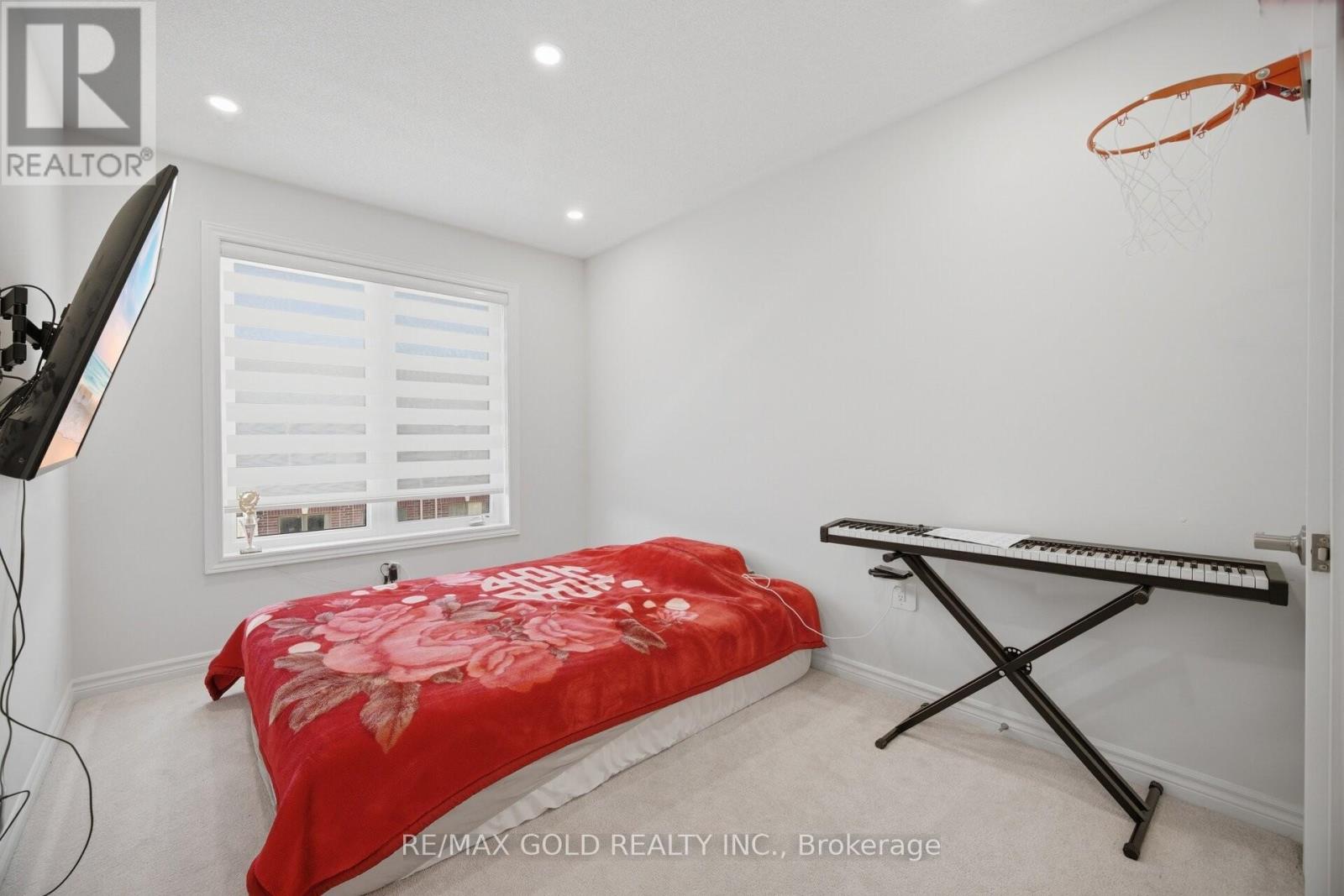 13 Lavinia Road, Brampton, Ontario  L6P 4N7 - Photo 14 - W13053126