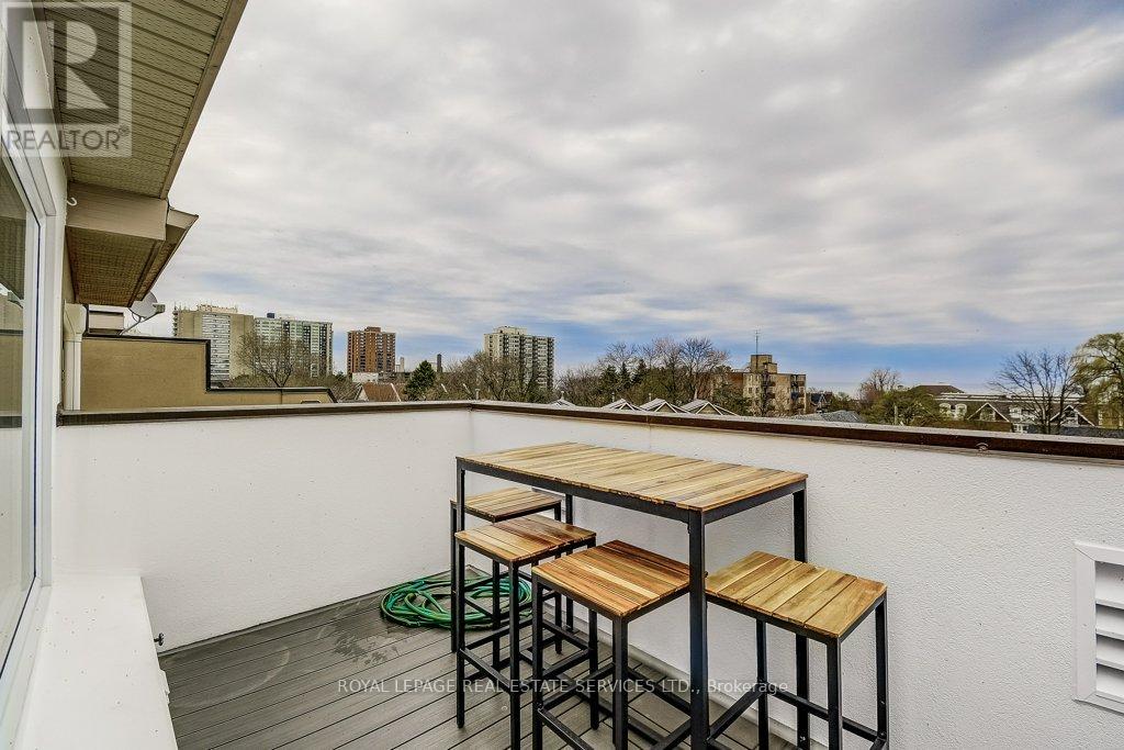 20 - 96 Nelson Street, Oakville, Ontario  L6L 3H8 - Photo 39 - W13053144