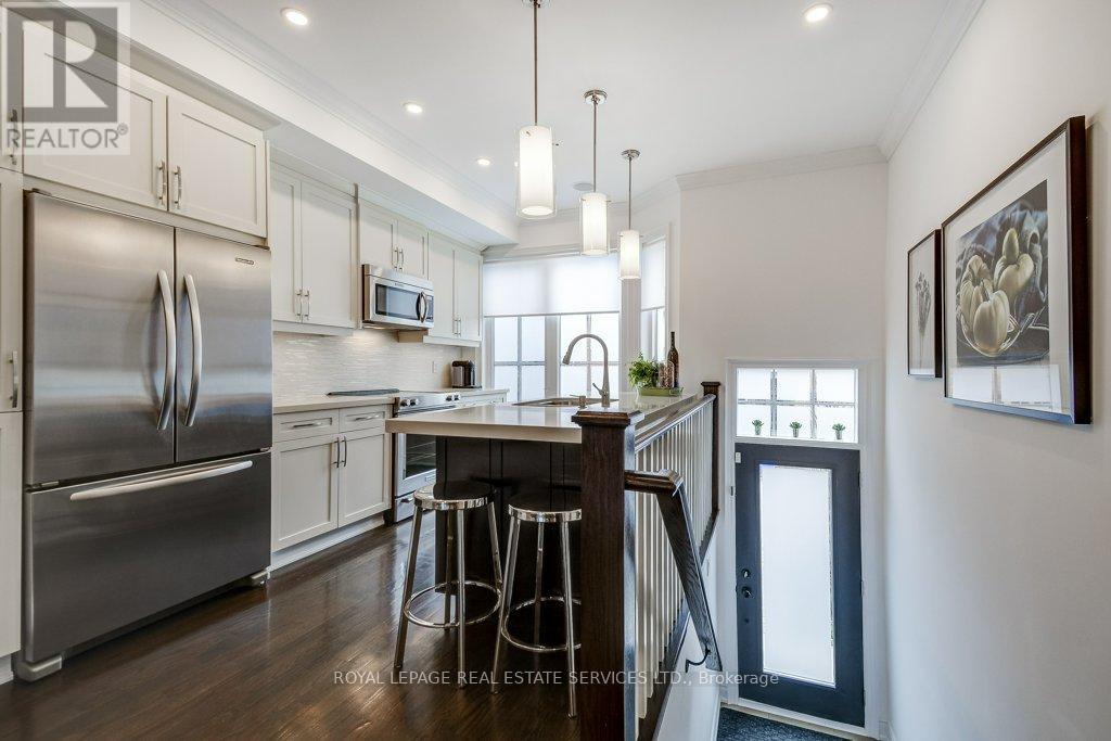 20 - 96 Nelson Street, Oakville, Ontario  L6L 3H8 - Photo 5 - W13053144