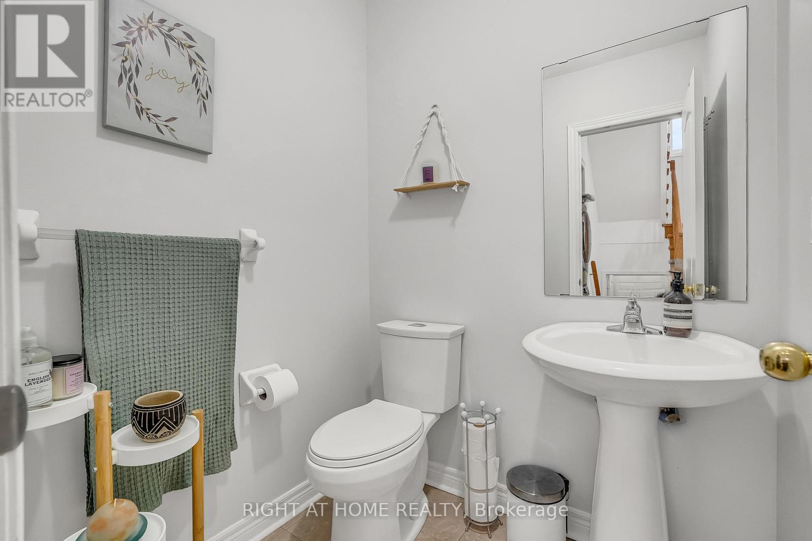 11 Tobermory Crescent, Brampton, Ontario  L6V 4T6 - Photo 16 - W13053172