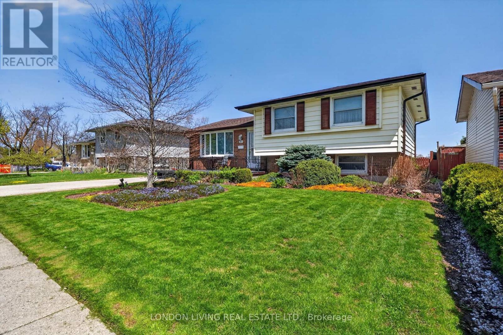 965 Osgoode Drive, London South, Ontario  N6E 1C9 - Photo 2 - X13053338