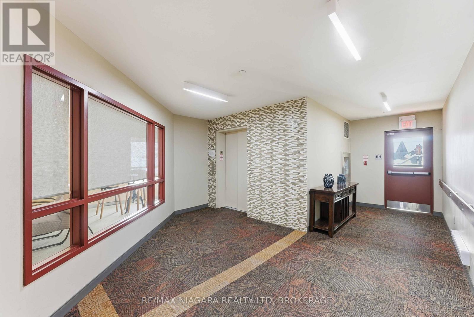 404 - 26 Wellington Street, St. Catharines, Ontario  L2R 5P8 - Photo 23 - X12929028