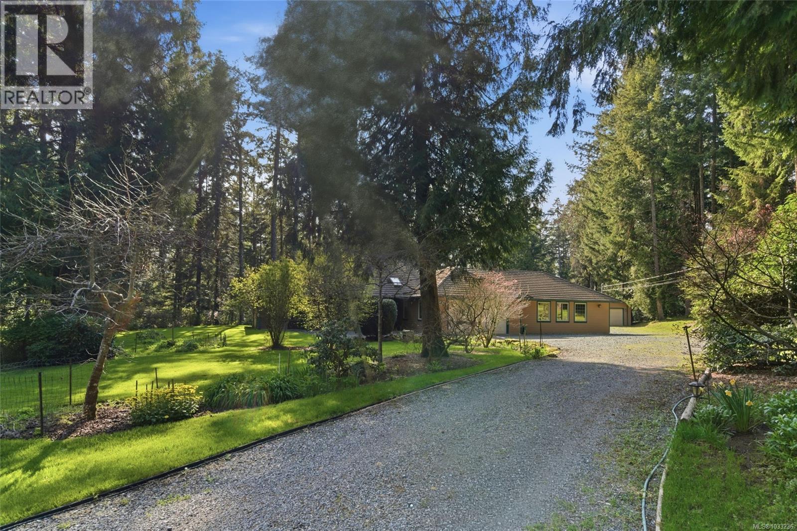 3215 Graham Rd, Ladysmith, British Columbia