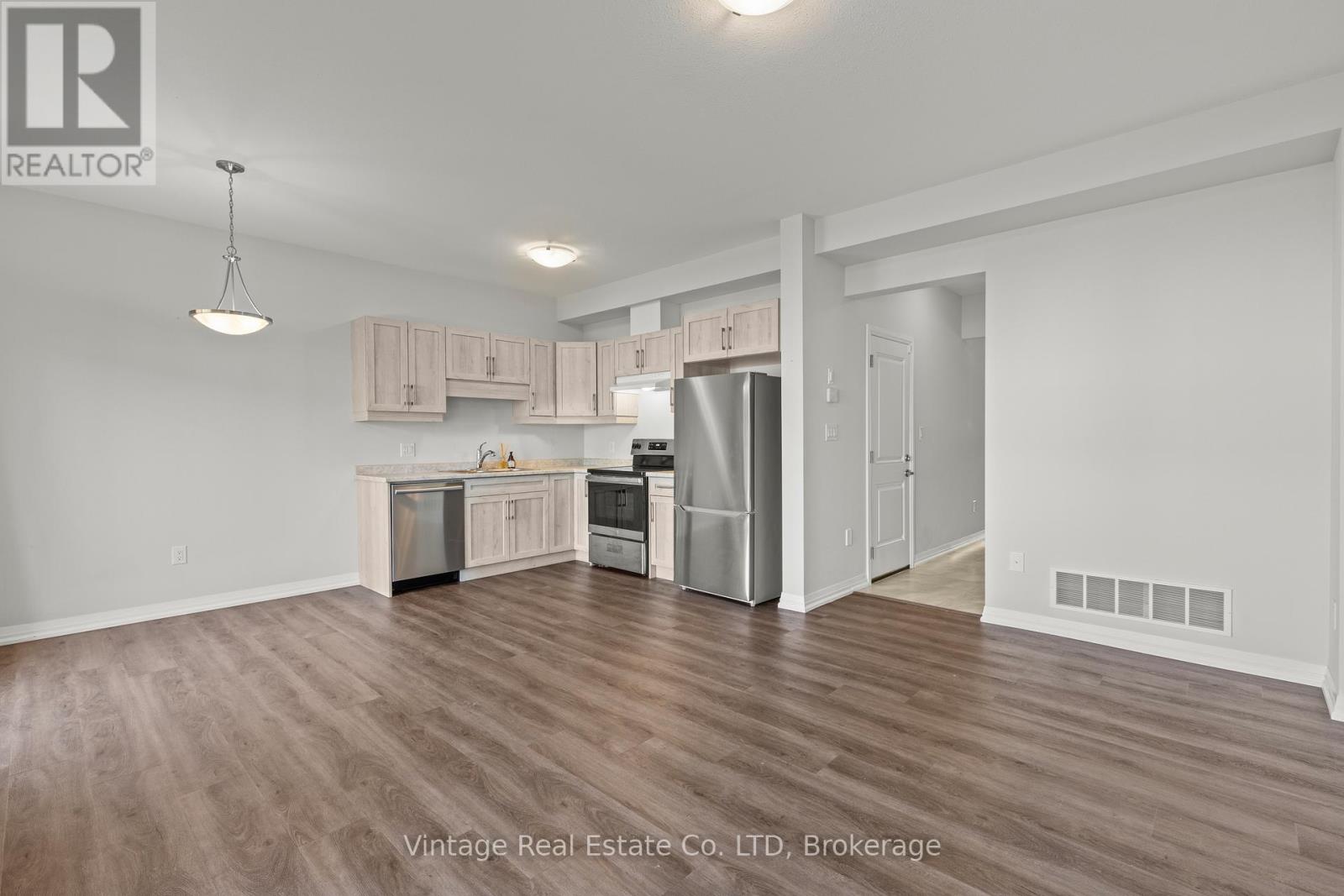 46 Samuel Avenue, Pelham, Ontario  L3B 5N5 - Photo 9 - X12995622