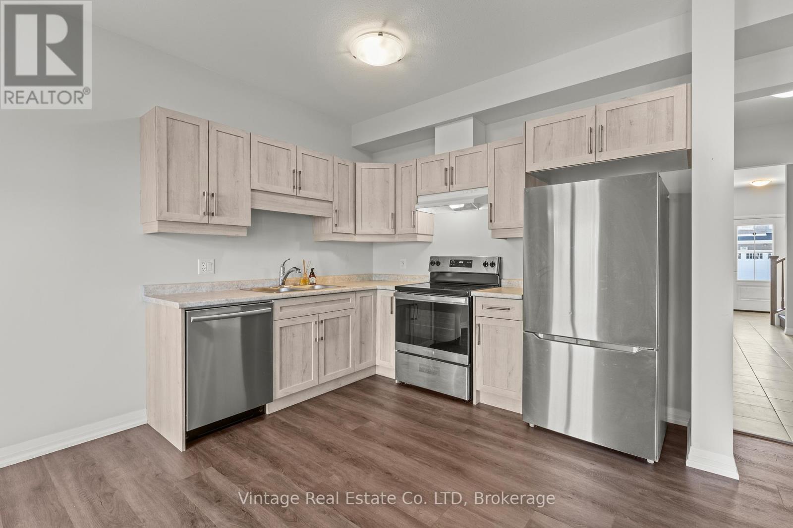 46 Samuel Avenue, Pelham, Ontario  L3B 5N5 - Photo 6 - X12995622
