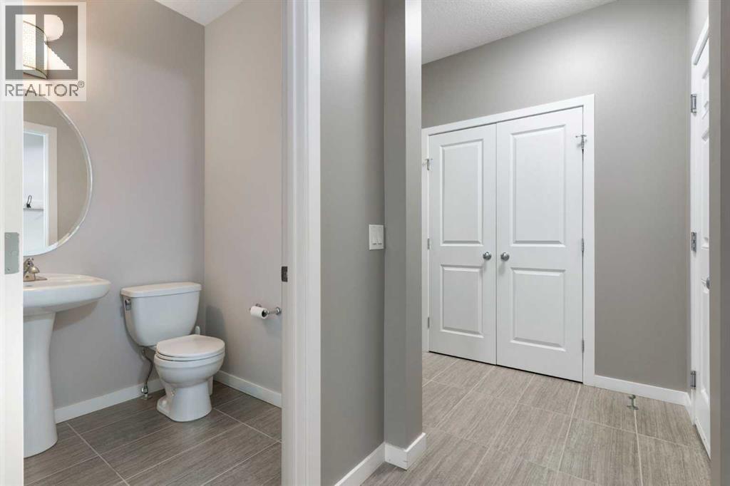 51 Sage Bank Court Nw, Calgary, Alberta  T3R 0K7 - Photo 7 - A2304291