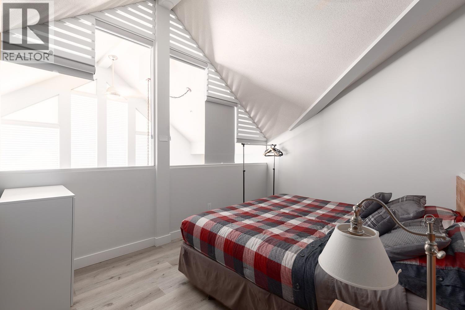 325 3309 Ptarmigan Place, Whistler, British Columbia  V8E 0V6 - Photo 18 - R3097143