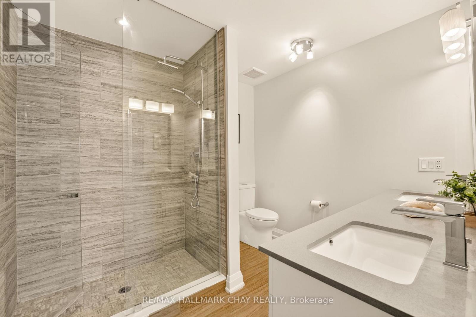 84 Clapperton Street, Barrie, Ontario  L4M 3G2 - Photo 16 - S13049950