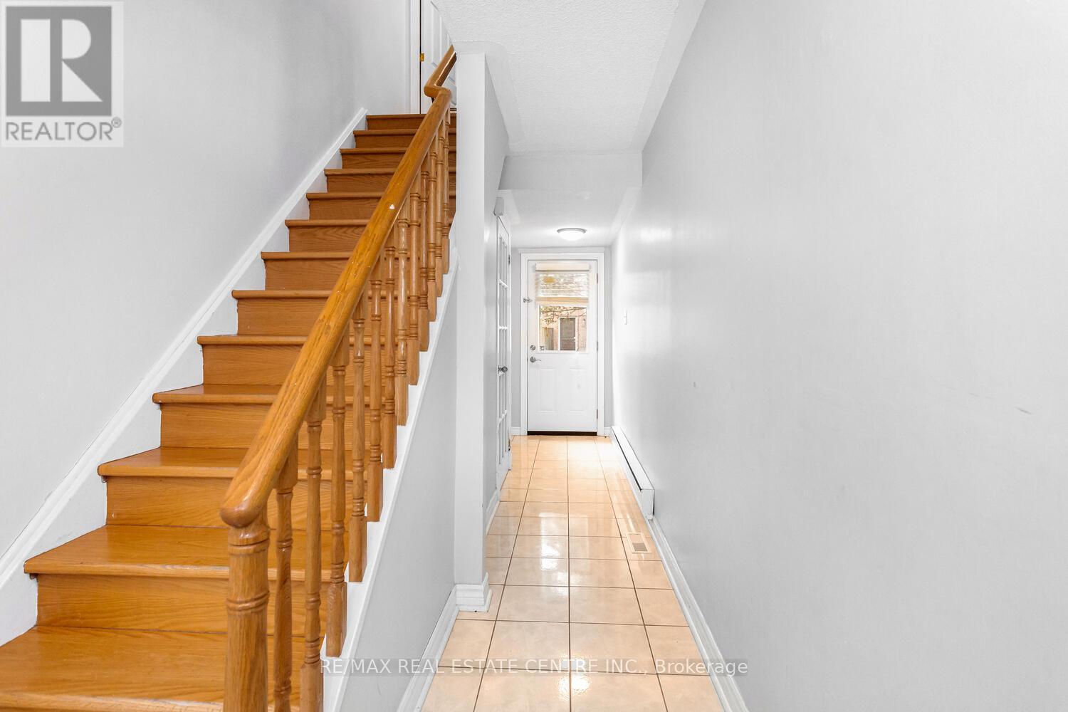 68 - 45 Bristol Road E, Mississauga, Ontario  L4Z 3P5 - Photo 3 - W13050826