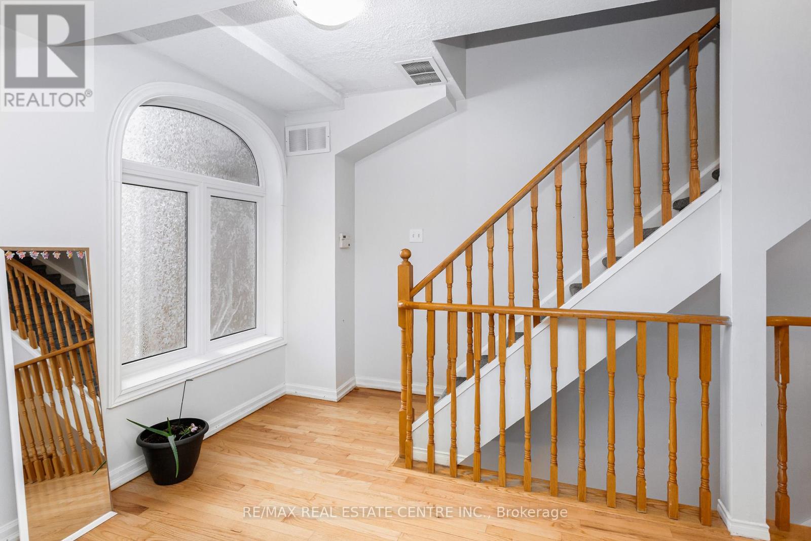 68 - 45 Bristol Road E, Mississauga, Ontario  L4Z 3P5 - Photo 4 - W13050826