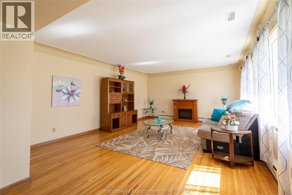 23 Glenmar Avenue, Chatham, Ontario  N7M 5J4 - Photo 7 - 26008724