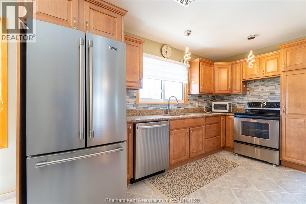 23 Glenmar Avenue, Chatham, Ontario  N7M 5J4 - Photo 9 - 26008724