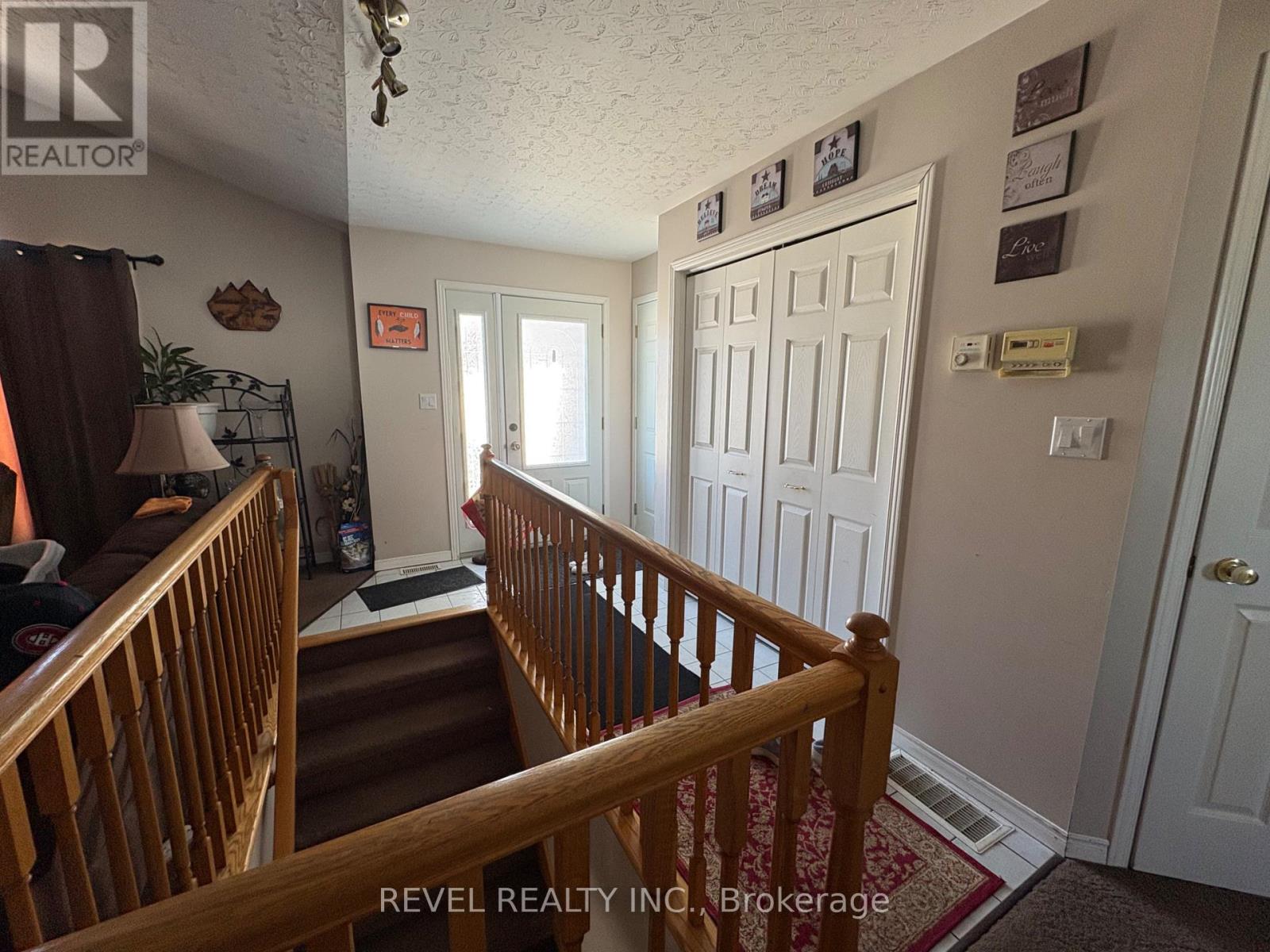 4 Cree Road, Cochrane, Ontario  P0L 1C0 - Photo 5 - T13053238