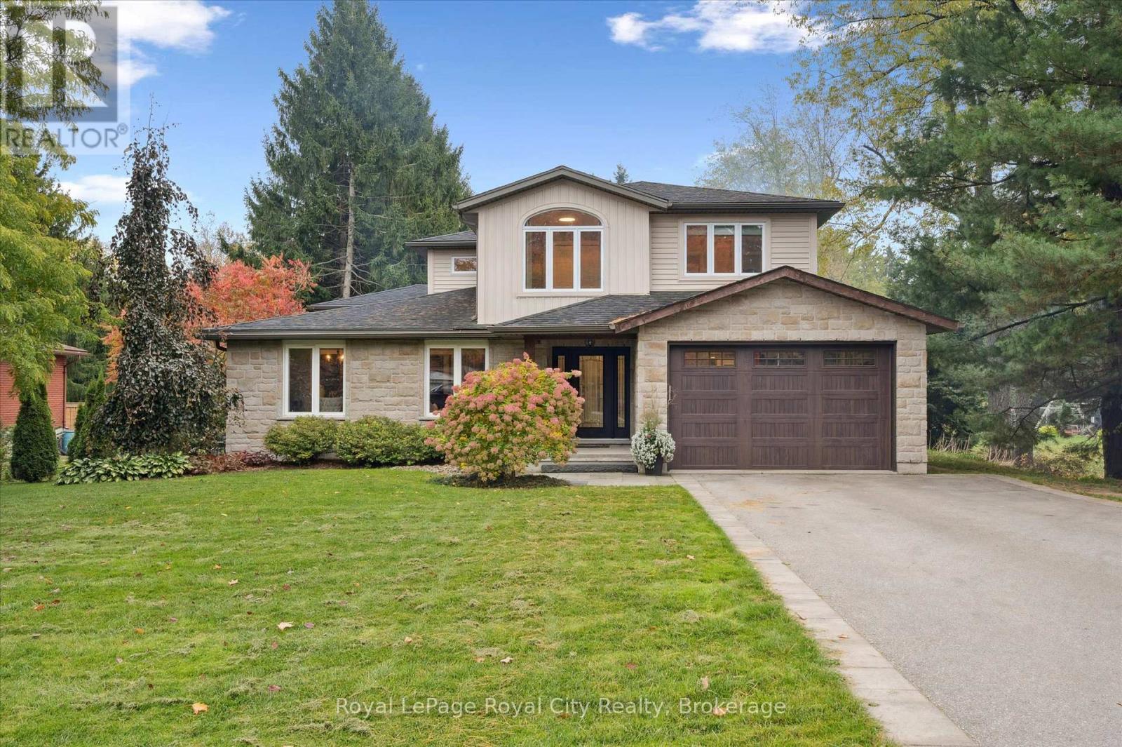 45 Sideroad 18, Centre Wellington, Ontario  N1M 2W3 - Photo 1 - X12846152