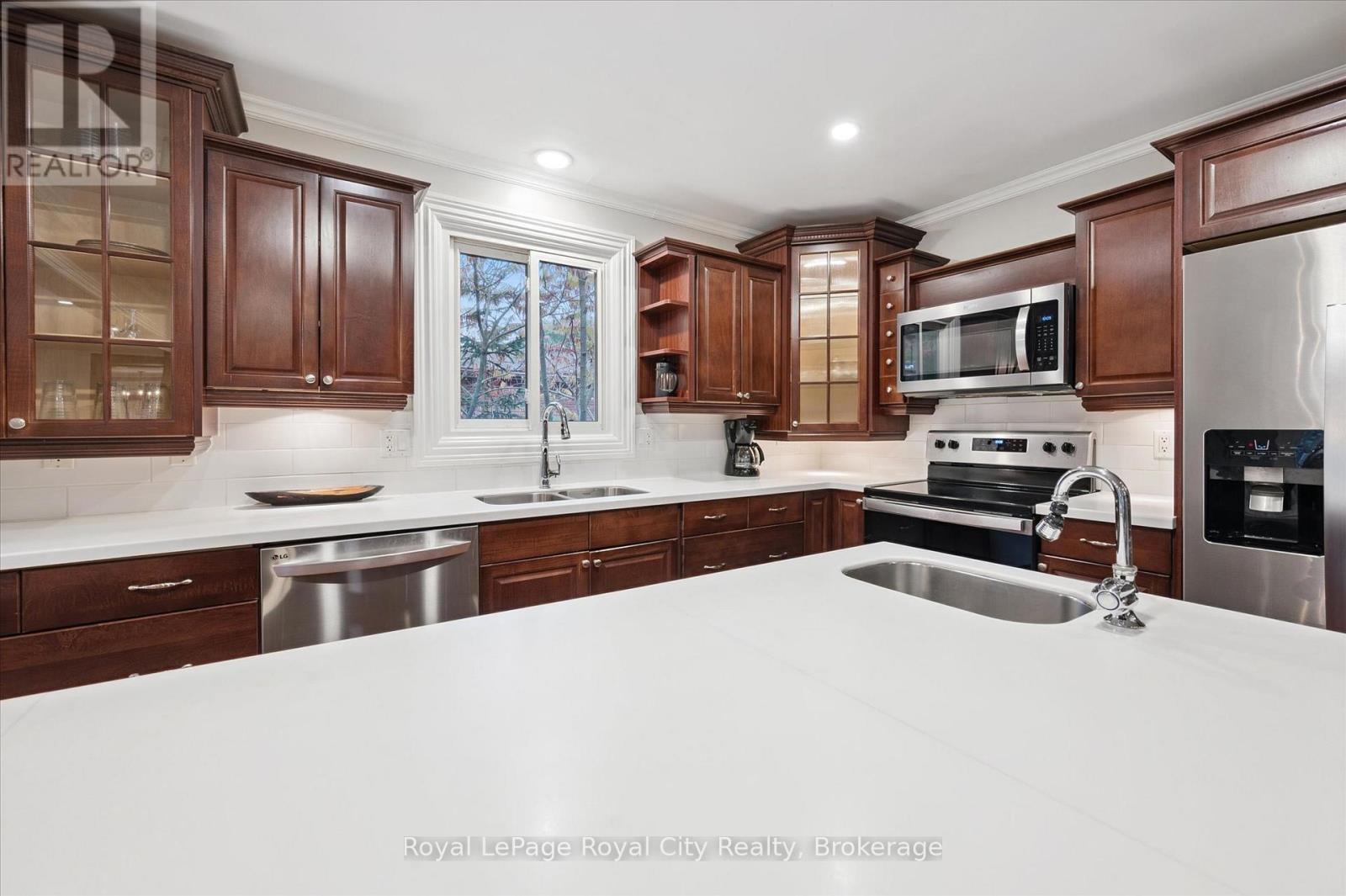 45 Sideroad 18, Centre Wellington, Ontario  N1M 2W3 - Photo 8 - X12846152