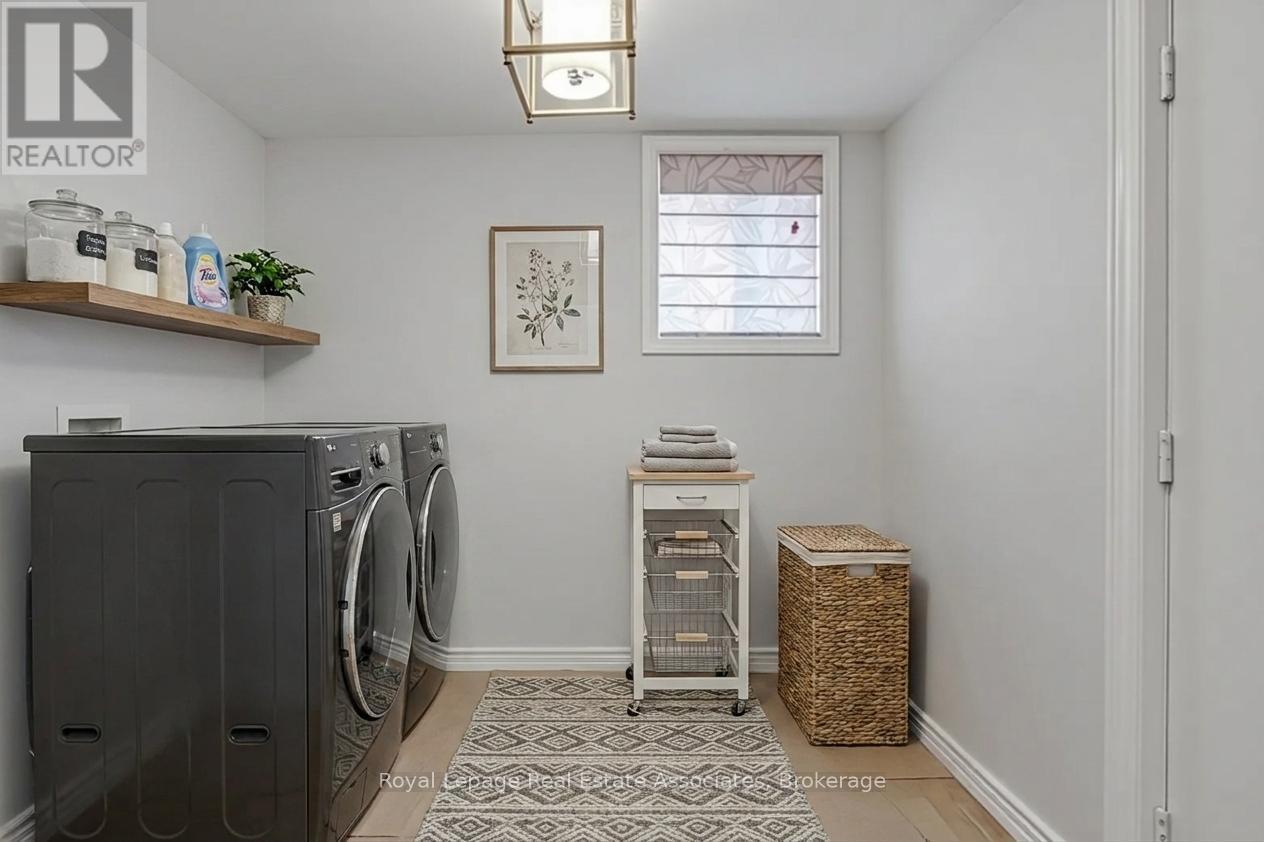 23 Handorf Drive, Cambridge, Ontario  N3C 3Y2 - Photo 14 - X13053142