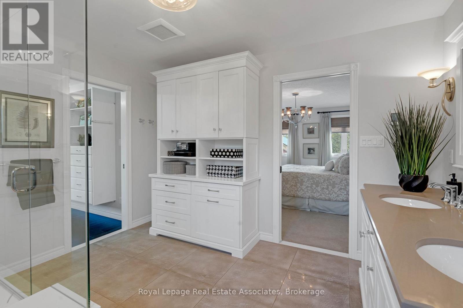 23 Handorf Drive, Cambridge, Ontario  N3C 3Y2 - Photo 20 - X13053142