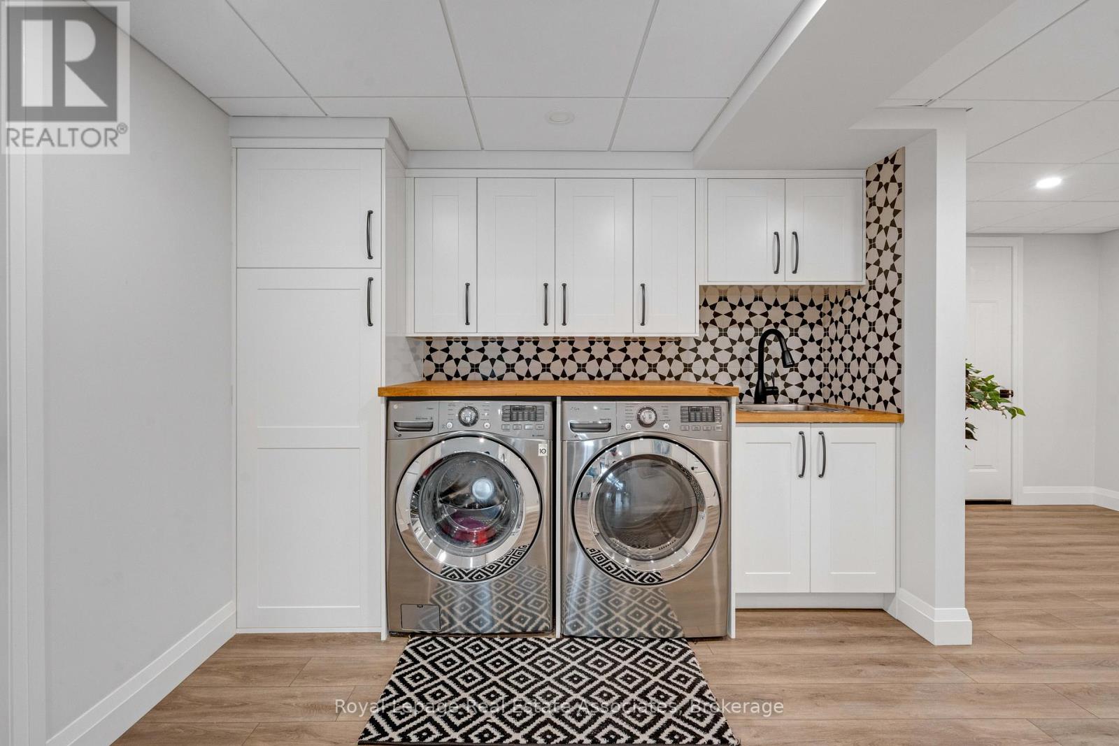 23 Handorf Drive, Cambridge, Ontario  N3C 3Y2 - Photo 29 - X13053142