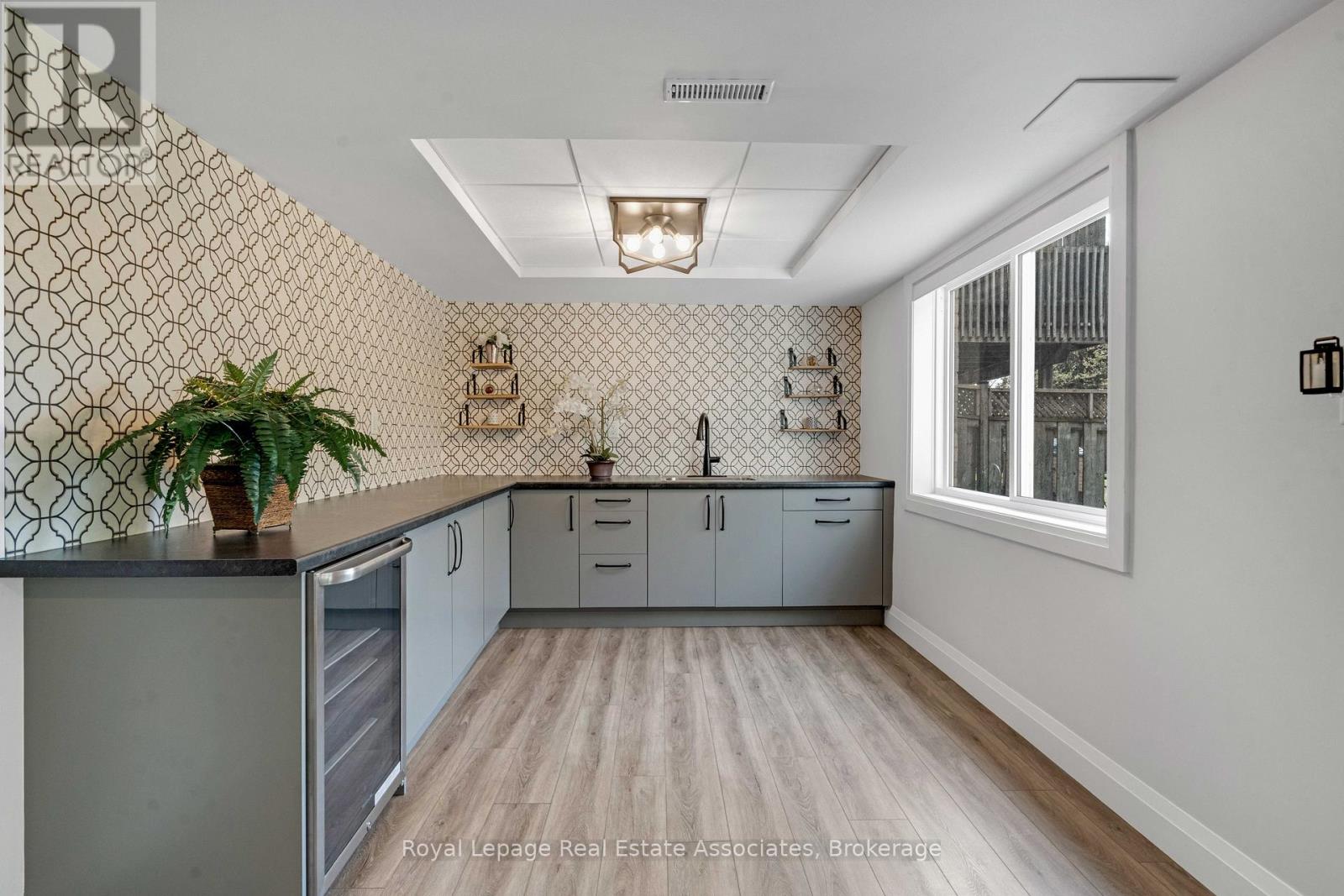 23 Handorf Drive, Cambridge, Ontario  N3C 3Y2 - Photo 33 - X13053142