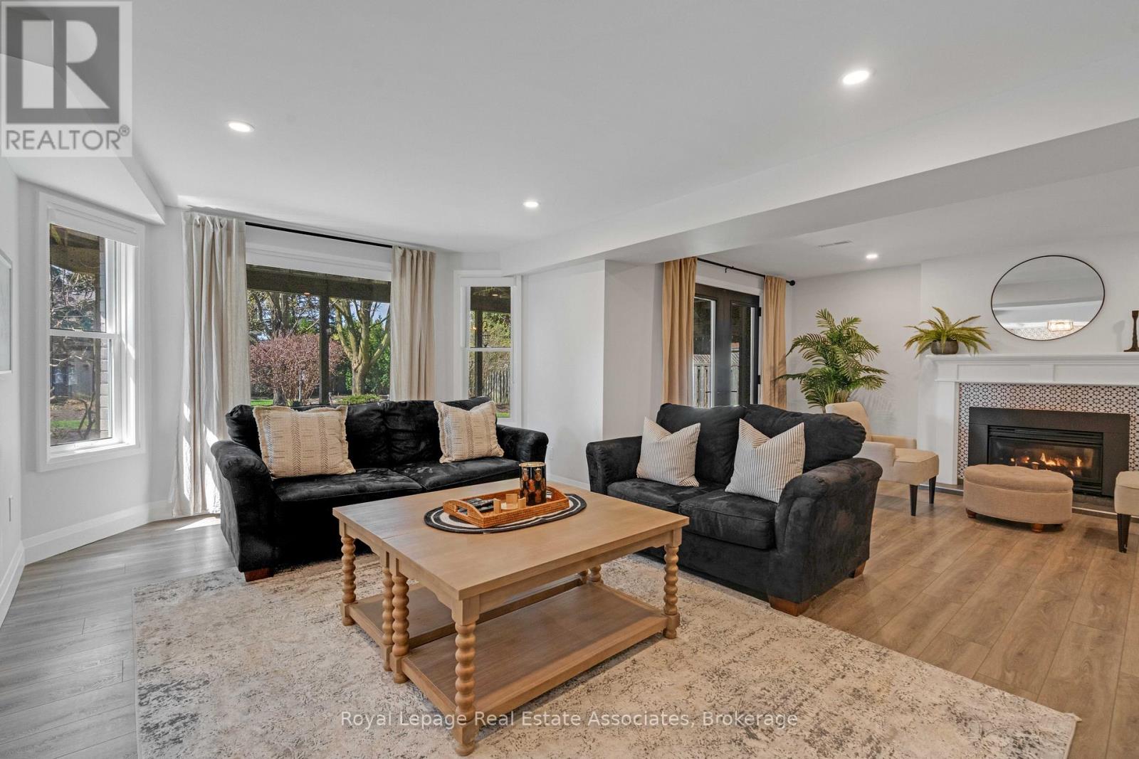 23 Handorf Drive, Cambridge, Ontario  N3C 3Y2 - Photo 34 - X13053142