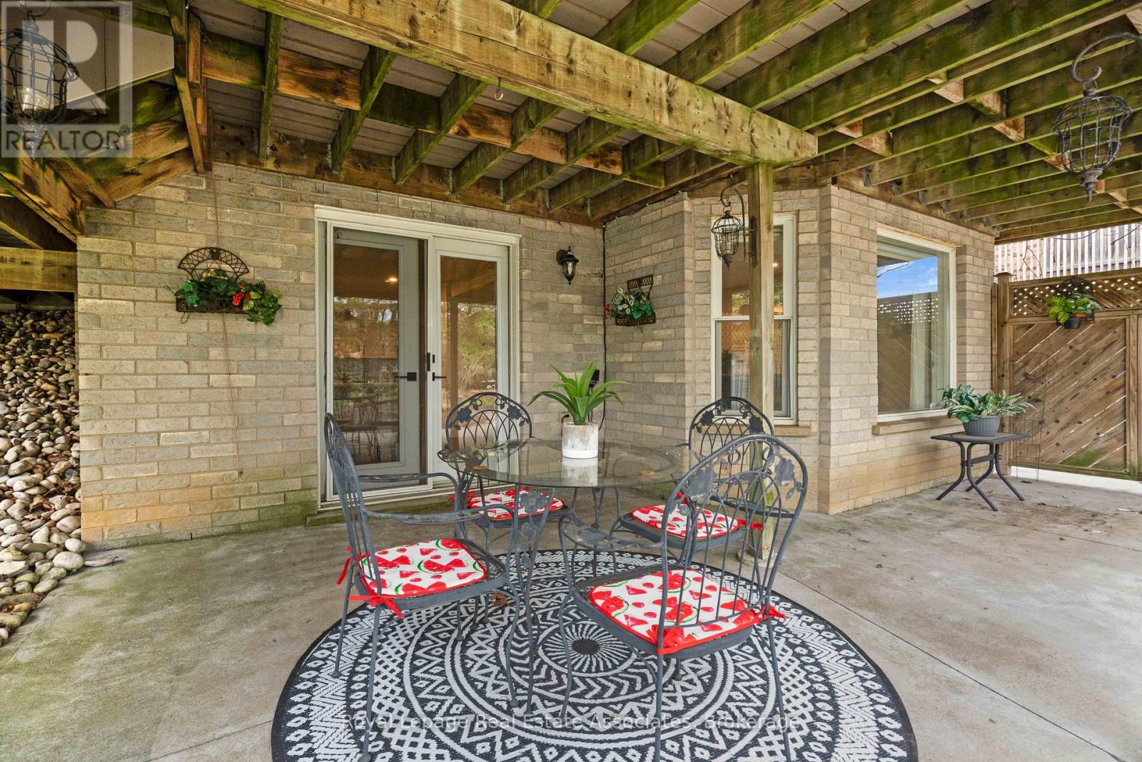 23 Handorf Drive, Cambridge, Ontario  N3C 3Y2 - Photo 36 - X13053142