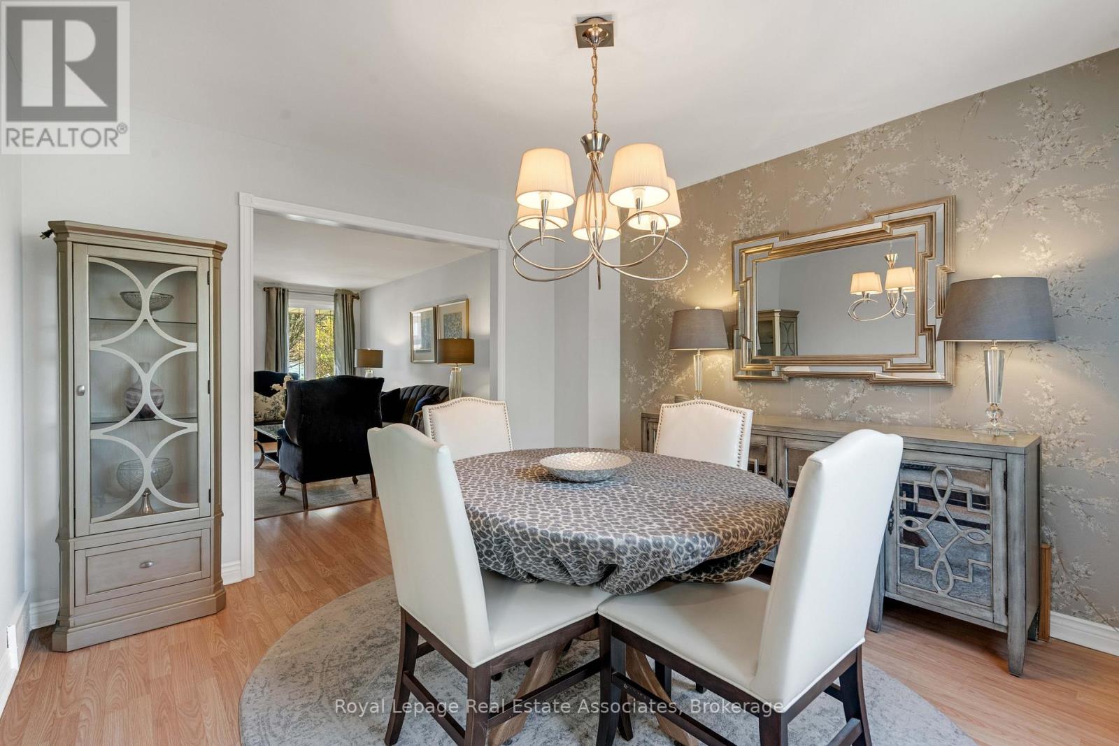 23 Handorf Drive, Cambridge, Ontario  N3C 3Y2 - Photo 7 - X13053142