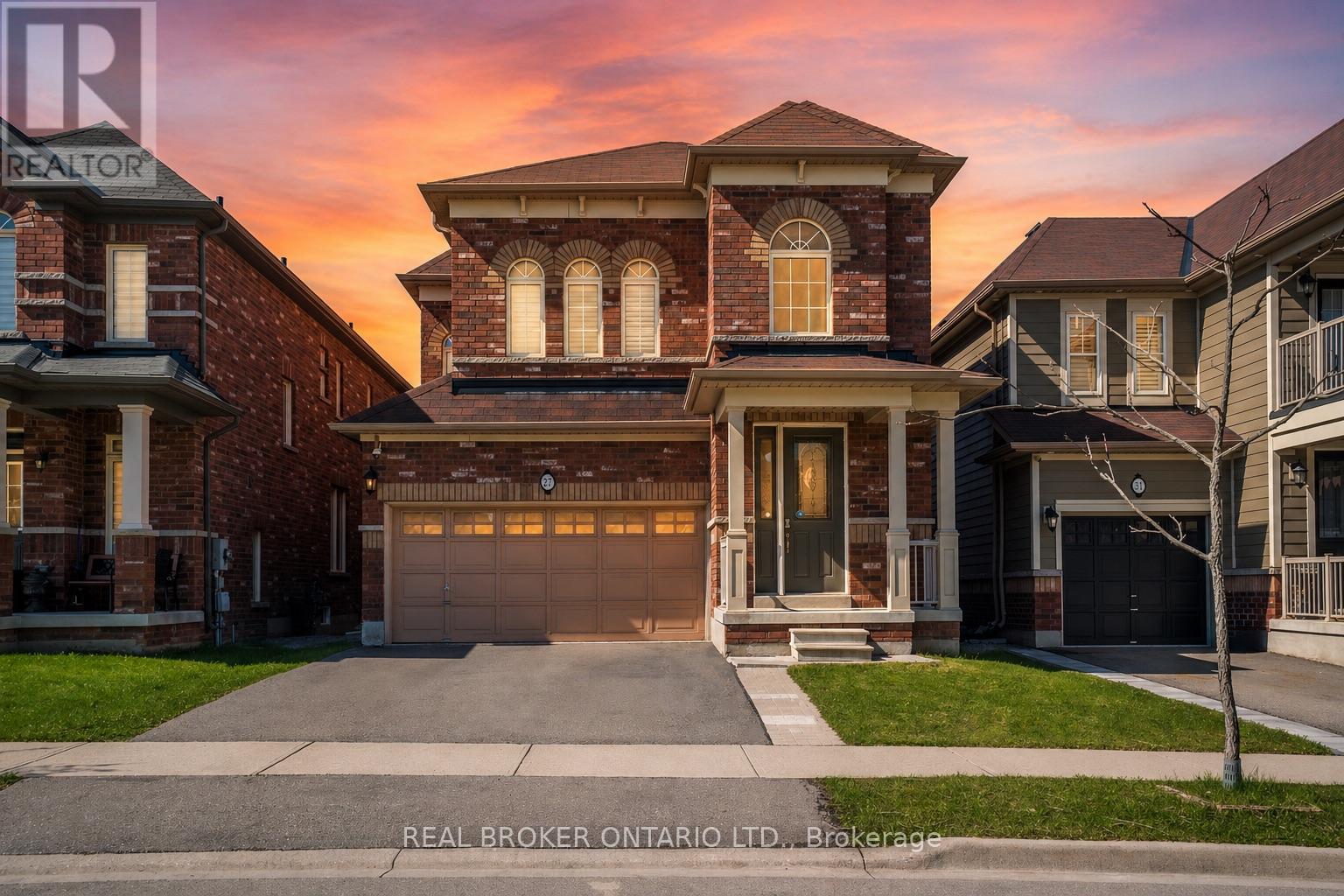 27 FINGLAND CRESCENT, Hamilton, Ontario