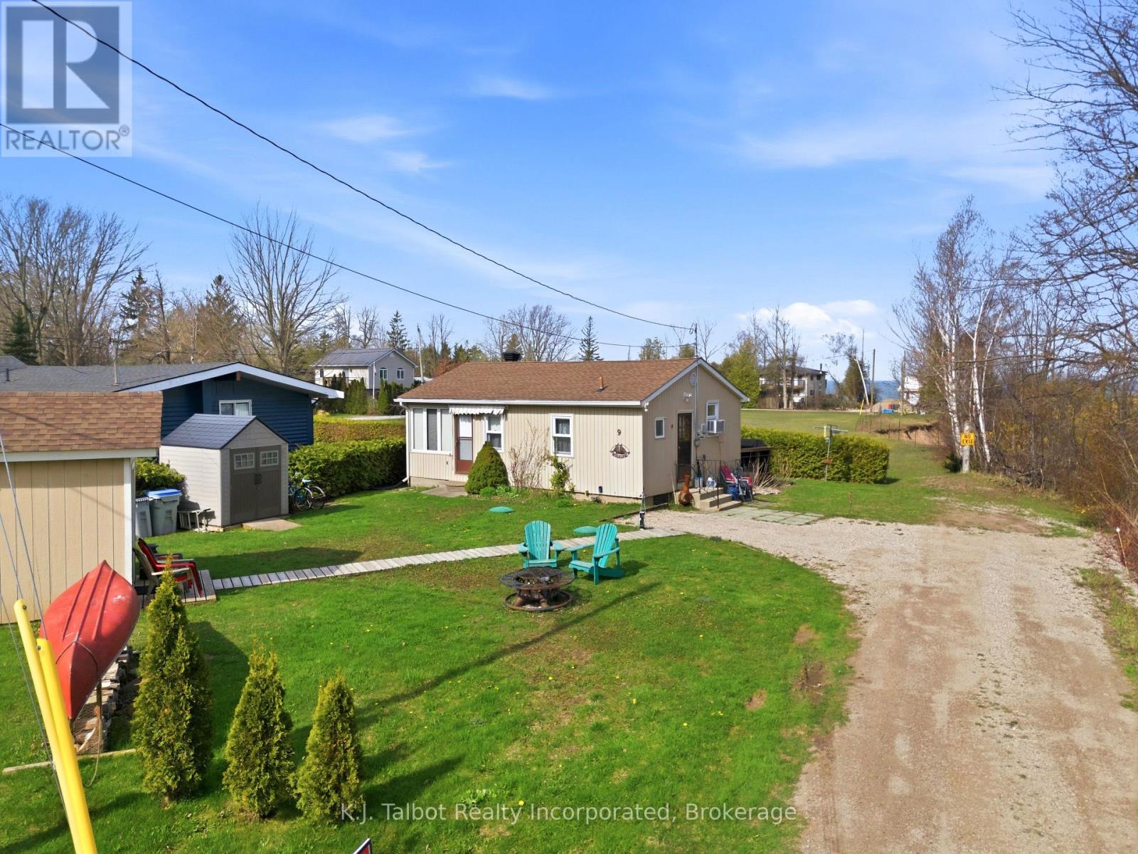 9 Ravine Park Road N, Central Huron, Ontario  N7A 3X8 - Photo 2 - X12883578