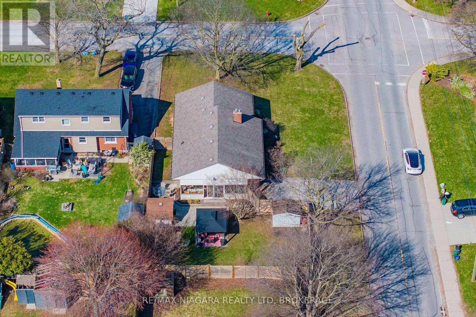 6596 Huggins Street, Niagara Falls, Ontario  L2J 1H4 - Photo 32 - X13053264