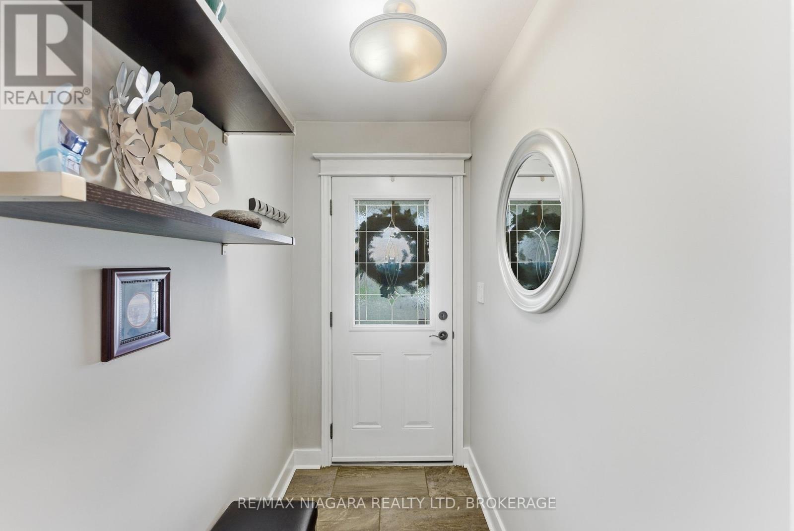 6596 Huggins Street, Niagara Falls, Ontario  L2J 1H4 - Photo 4 - X13053264